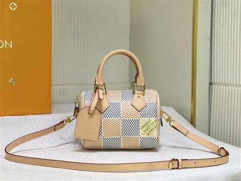 louis vuitton speedy 18 bandoulière.